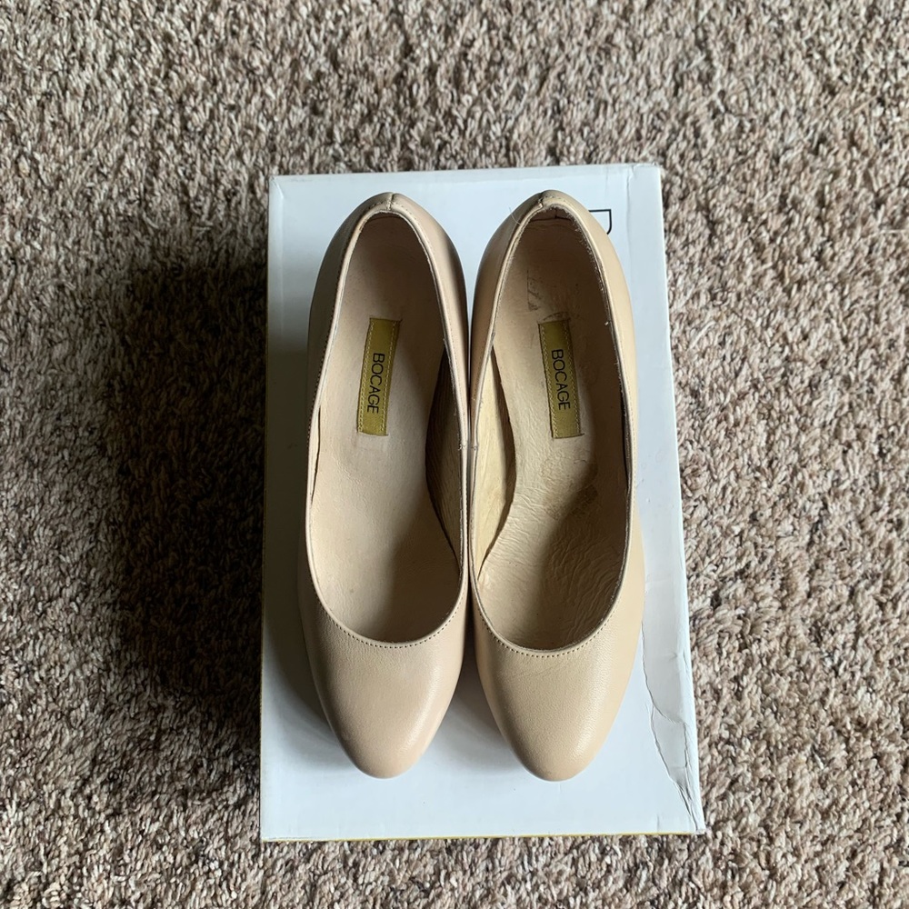 Bocage 3” vanilla closed toe pump